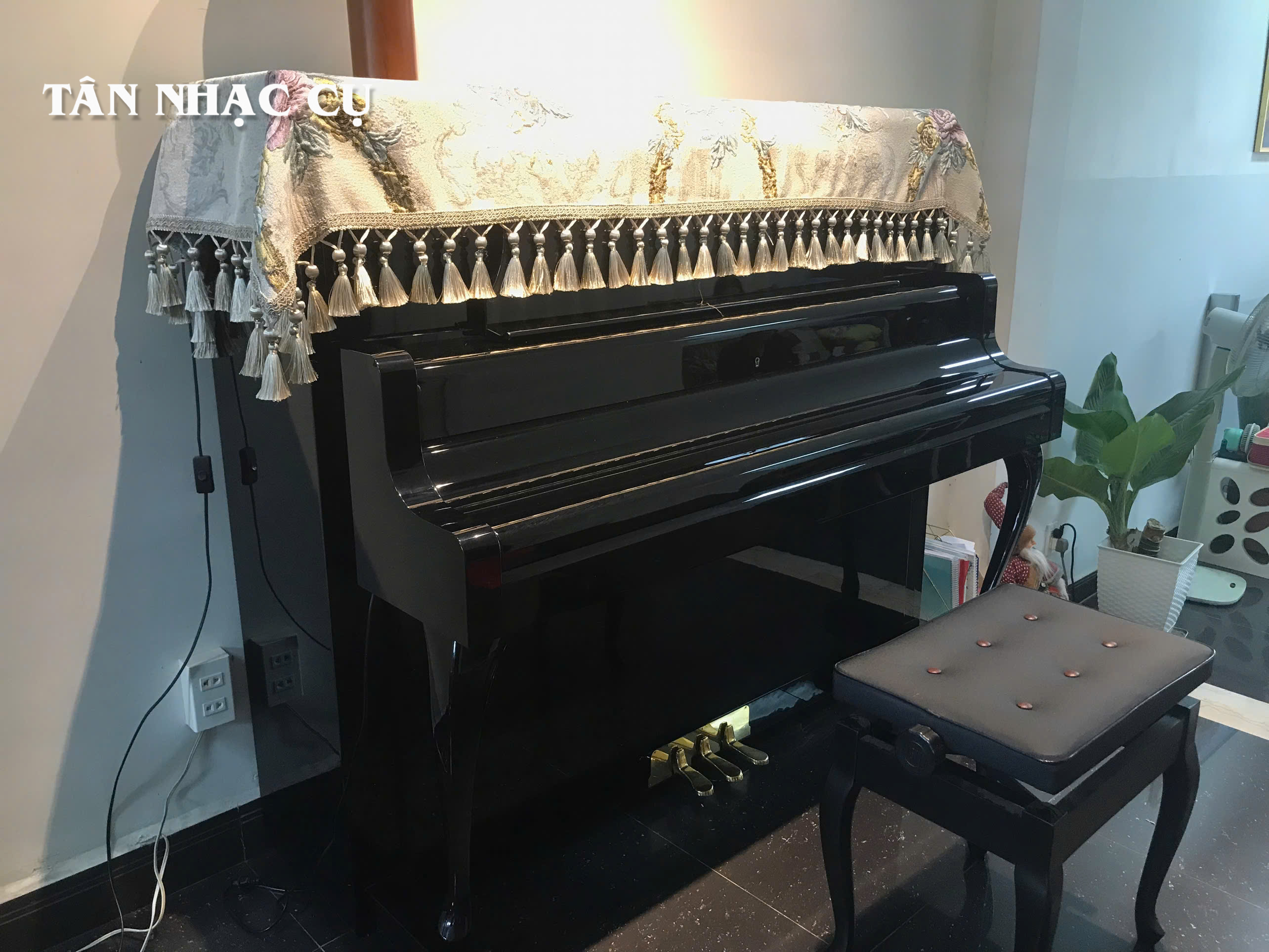 Đàn Piano Cơ Upright Kawai DS80