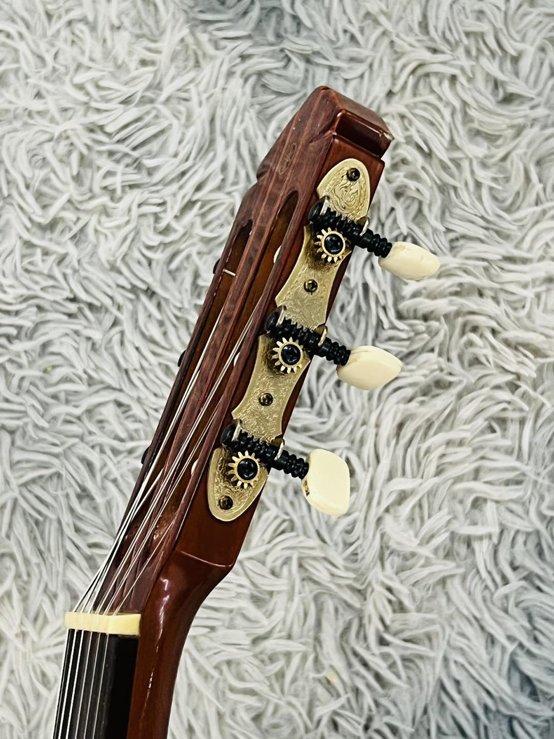 Đàn Guitar Classic Yamaha G220A