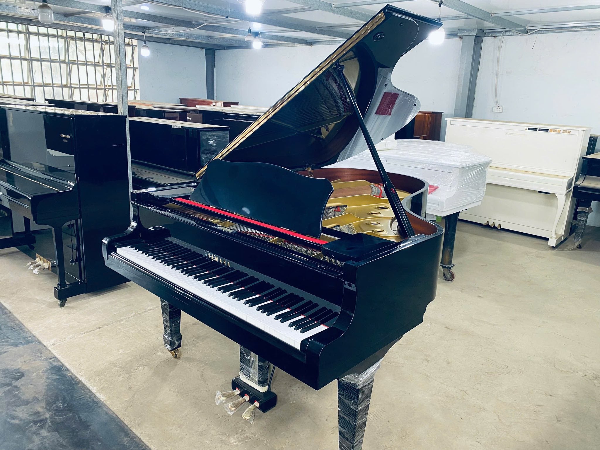 Grand Piano Yamaha C5 PE