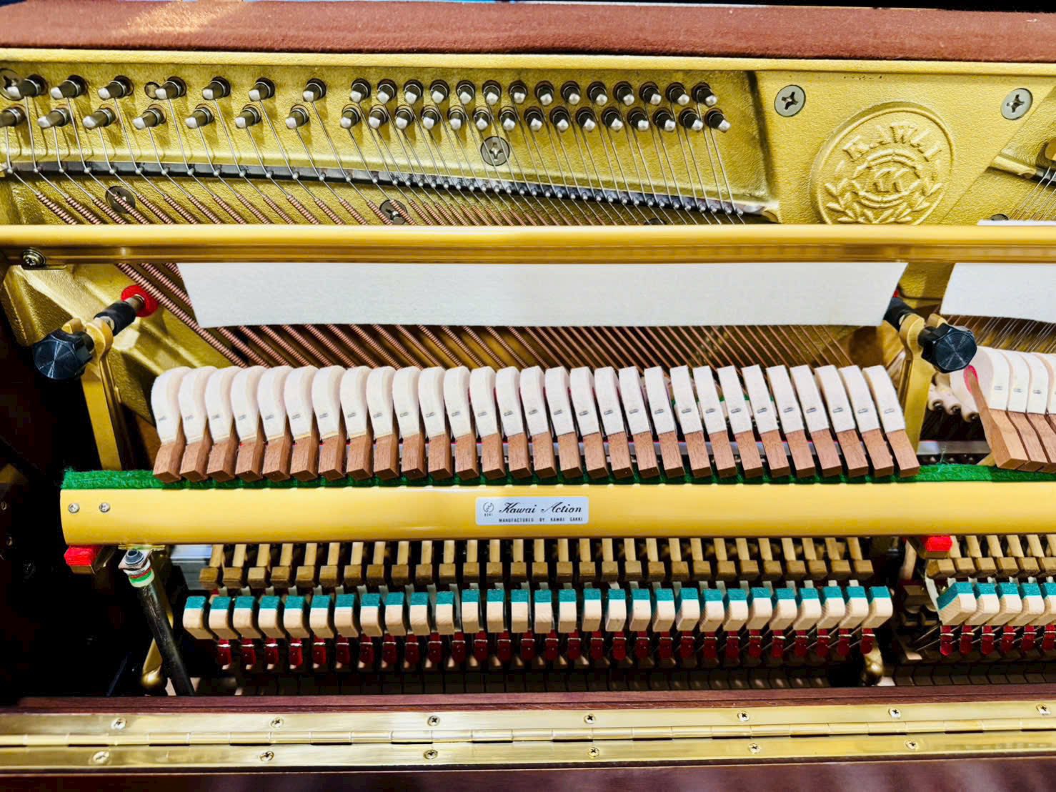 Đàn Piano Cơ Upright Kawai Ki60KF