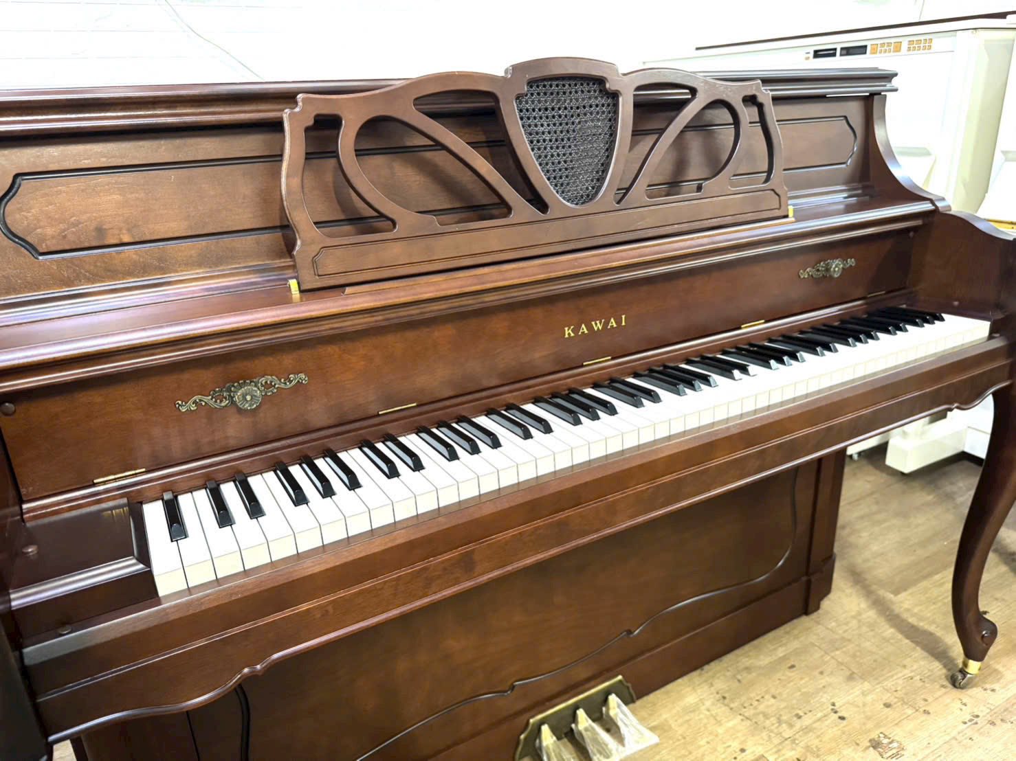 Đàn Piano Cơ Upright Kawai Ki60KF