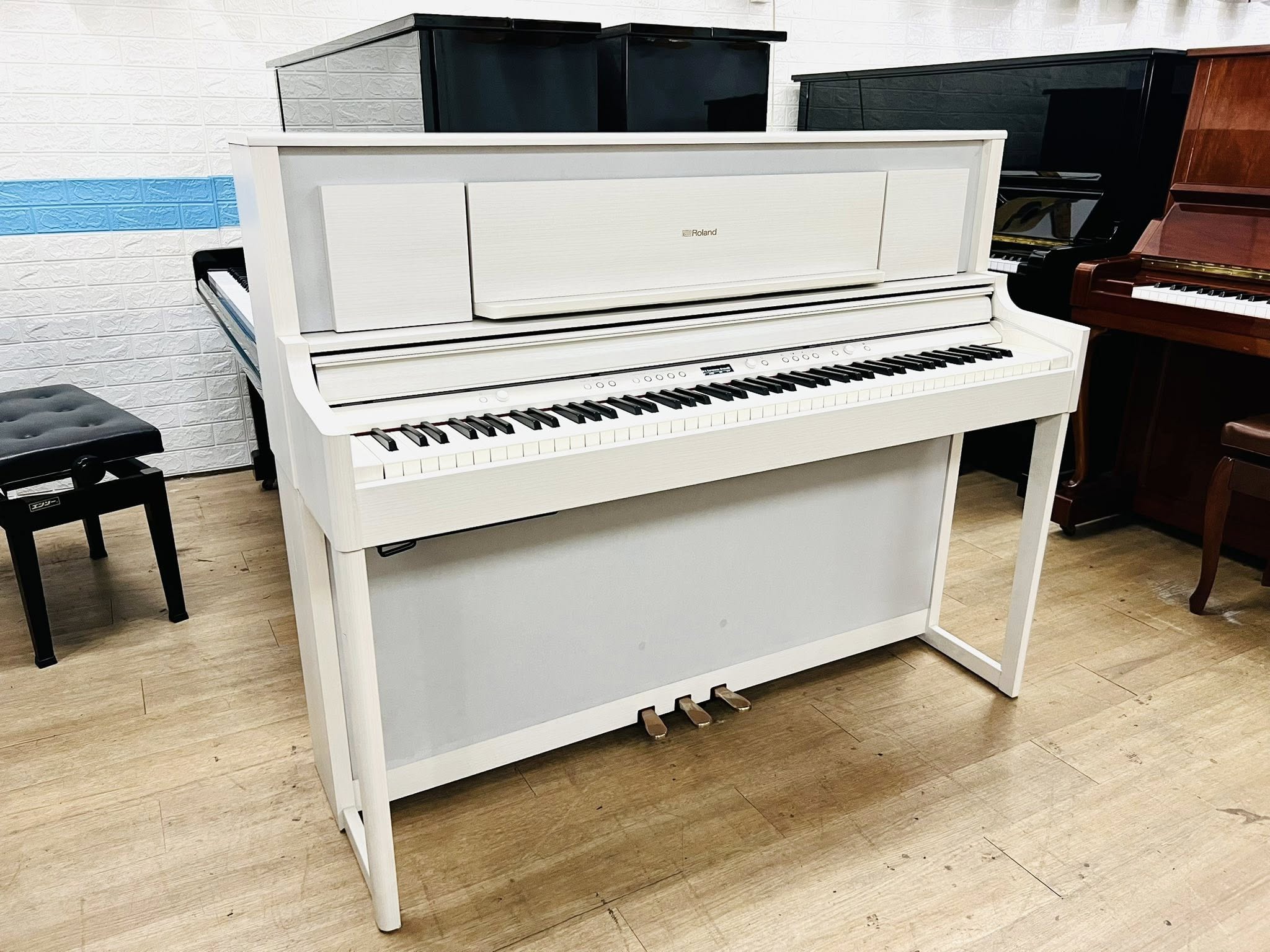Đàn Piano Điện Roland LX706 GP