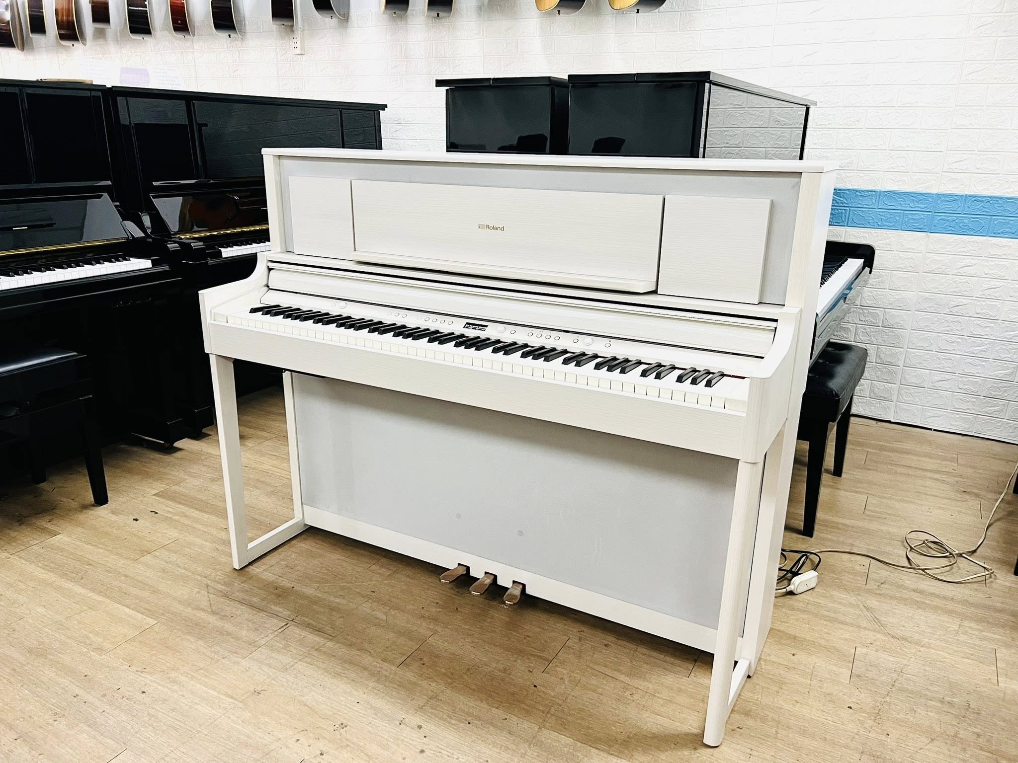 Đàn Piano Điện Roland LX706 GP