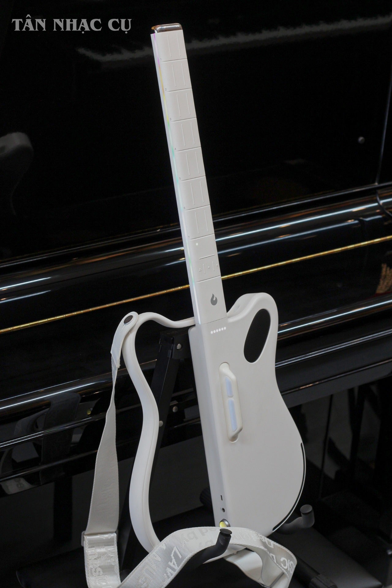 Đàn Guitar Silent Lava Genie Stringless Smart Guitar, White