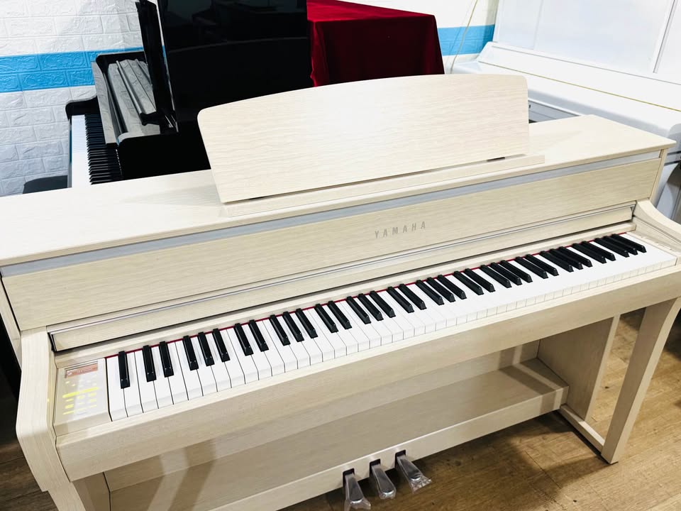 Đàn Piano Điện Yamaha CLP775 White Ash