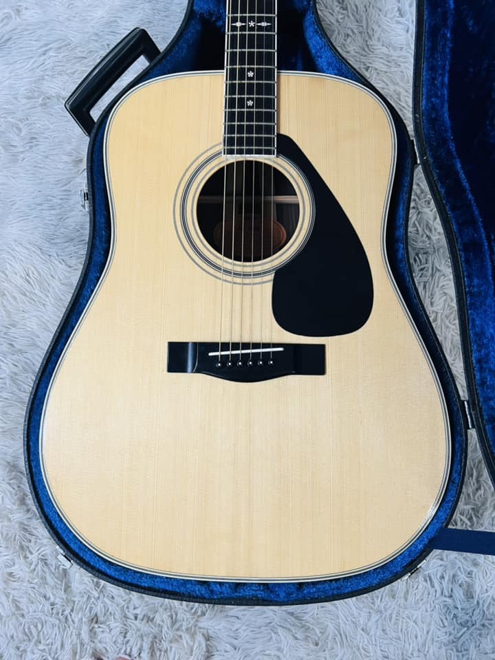 Đàn Guitar Acoustic Yamaha FG401B