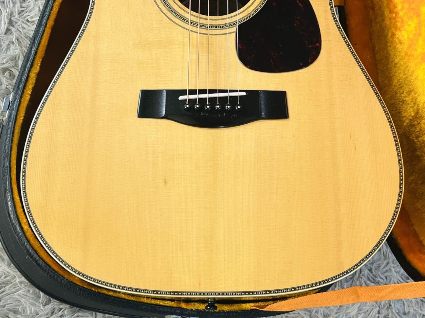 Đàn Guitar Acoustic Yamaha L8 Gen1