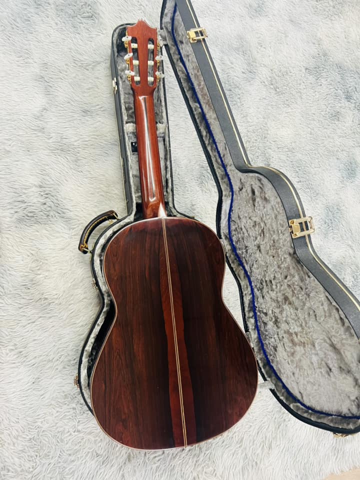 Đàn Guitar Classic Hiroshi Tamura P100