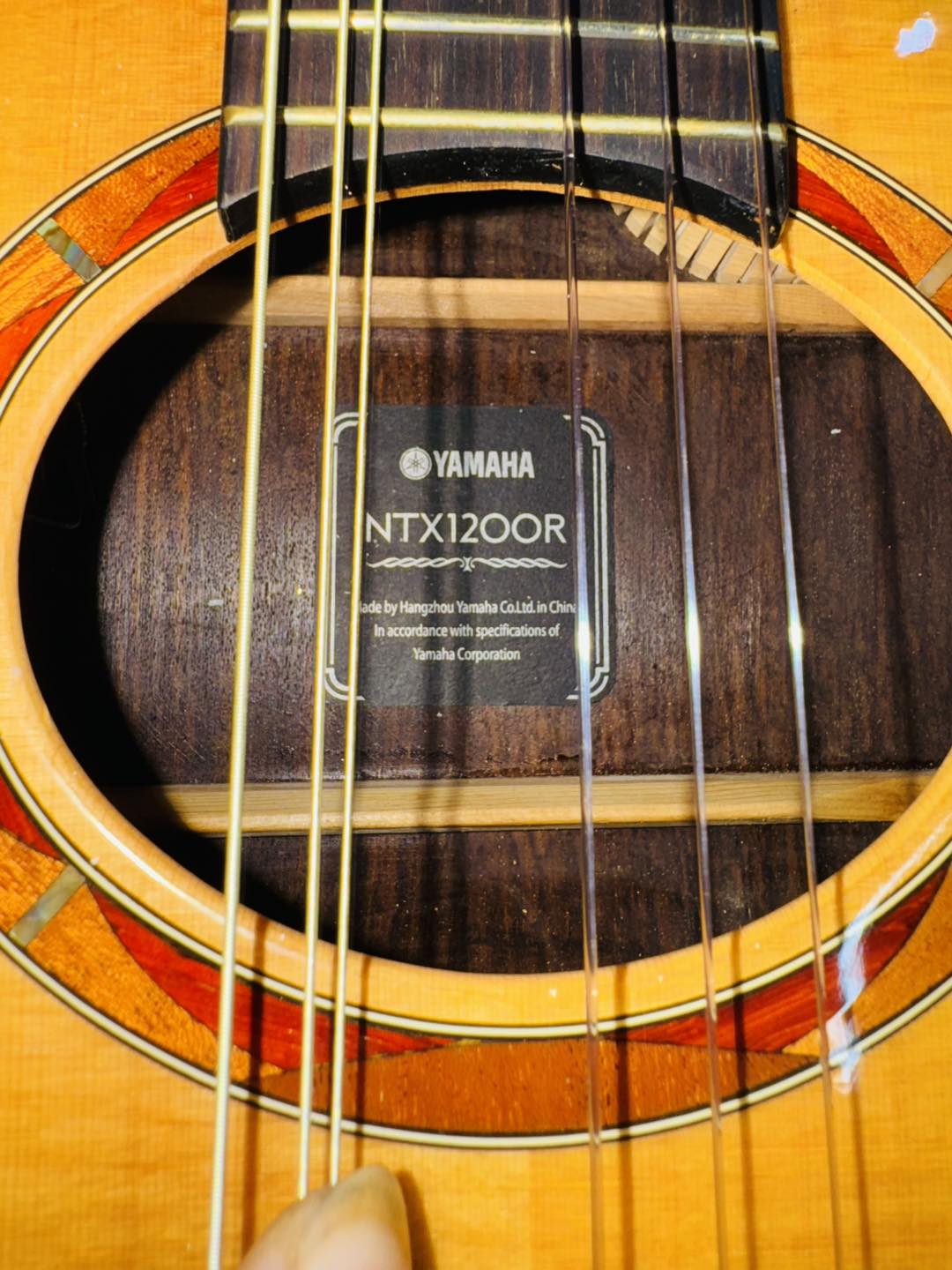 Đàn Guitar Classic Yamaha NTX1200R