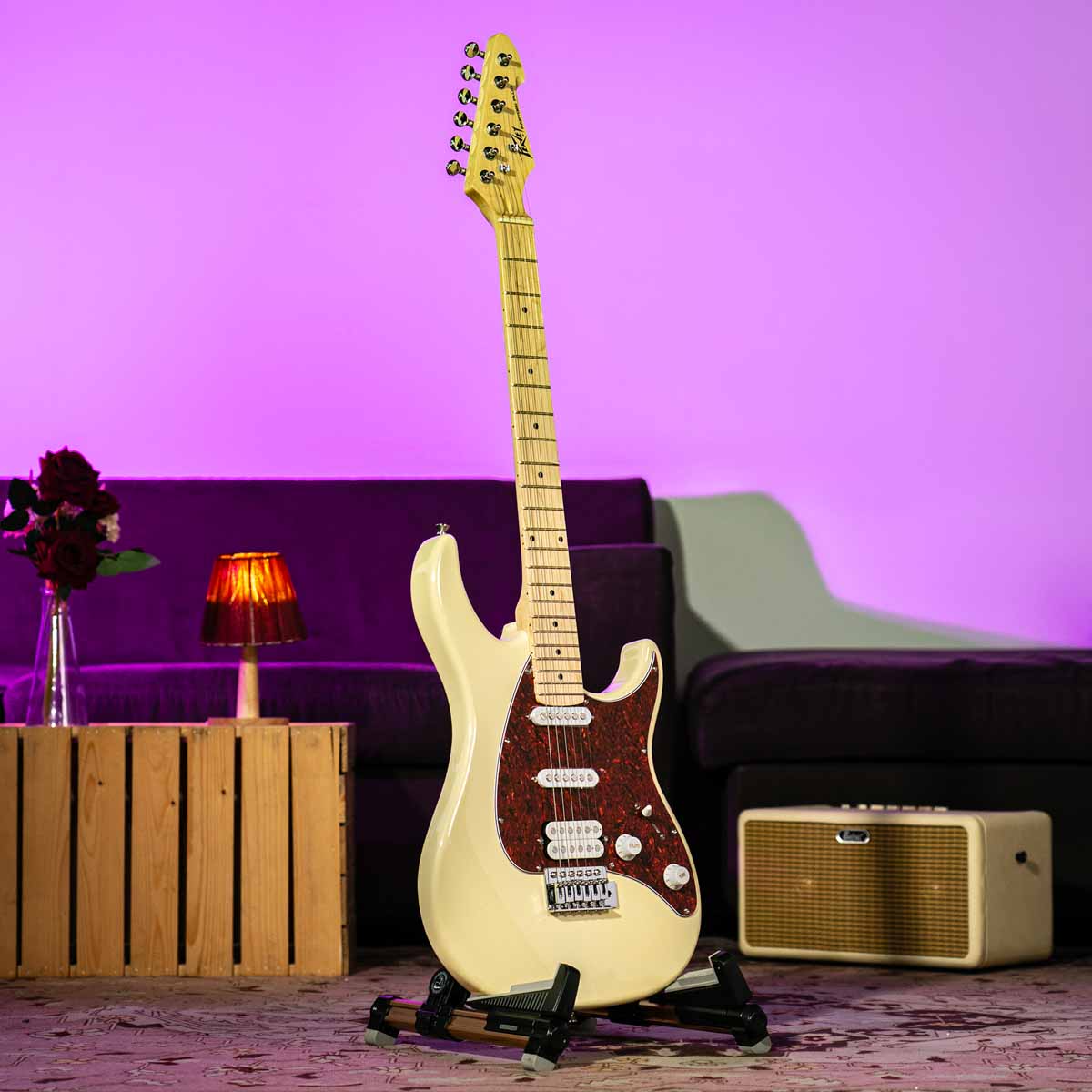 Đàn Guitar Điện Peavey Raptor Plus HSS Electric Guitar, Rosewood Fingerboard, Ivory