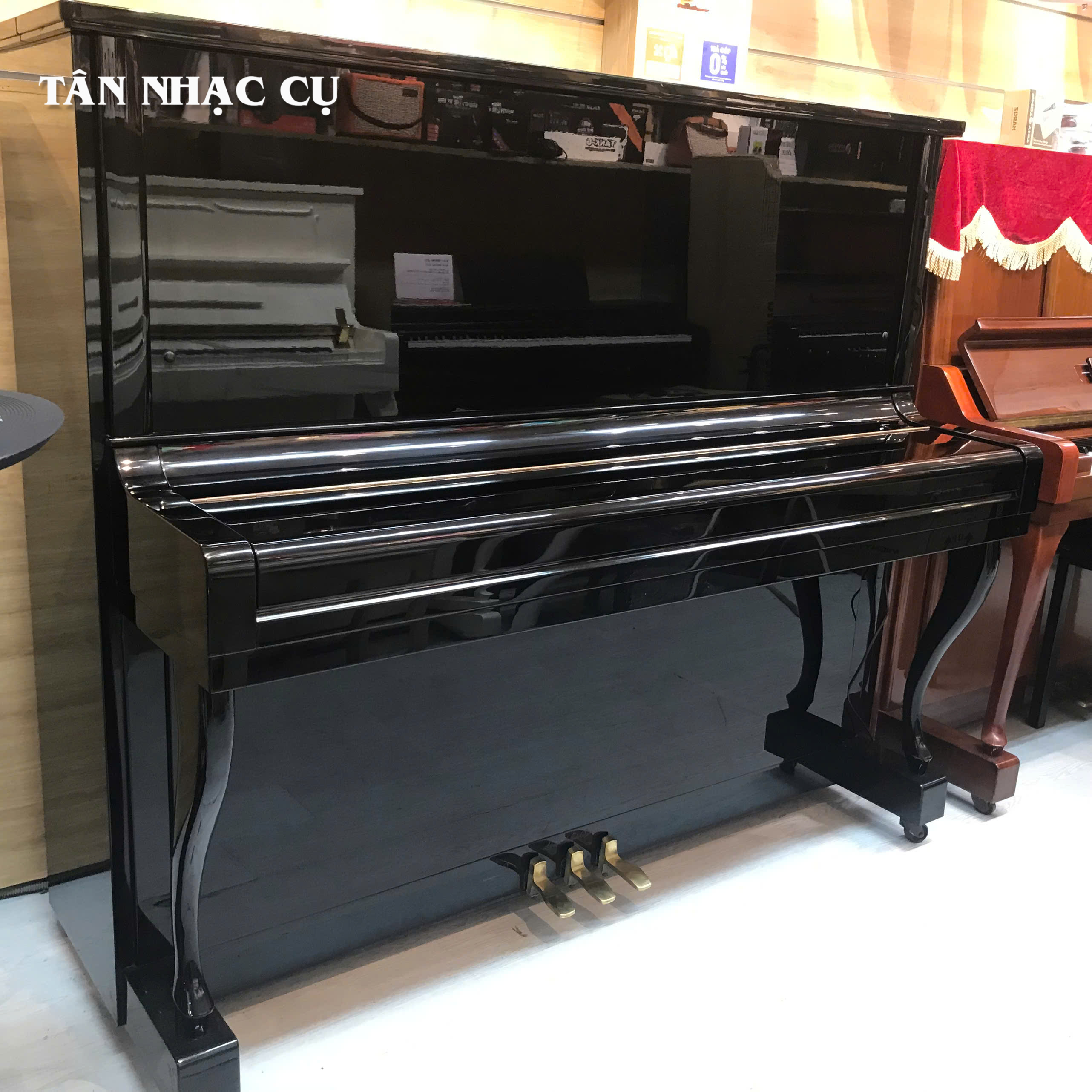 Đàn Piano Cơ Upright Apollo RU8