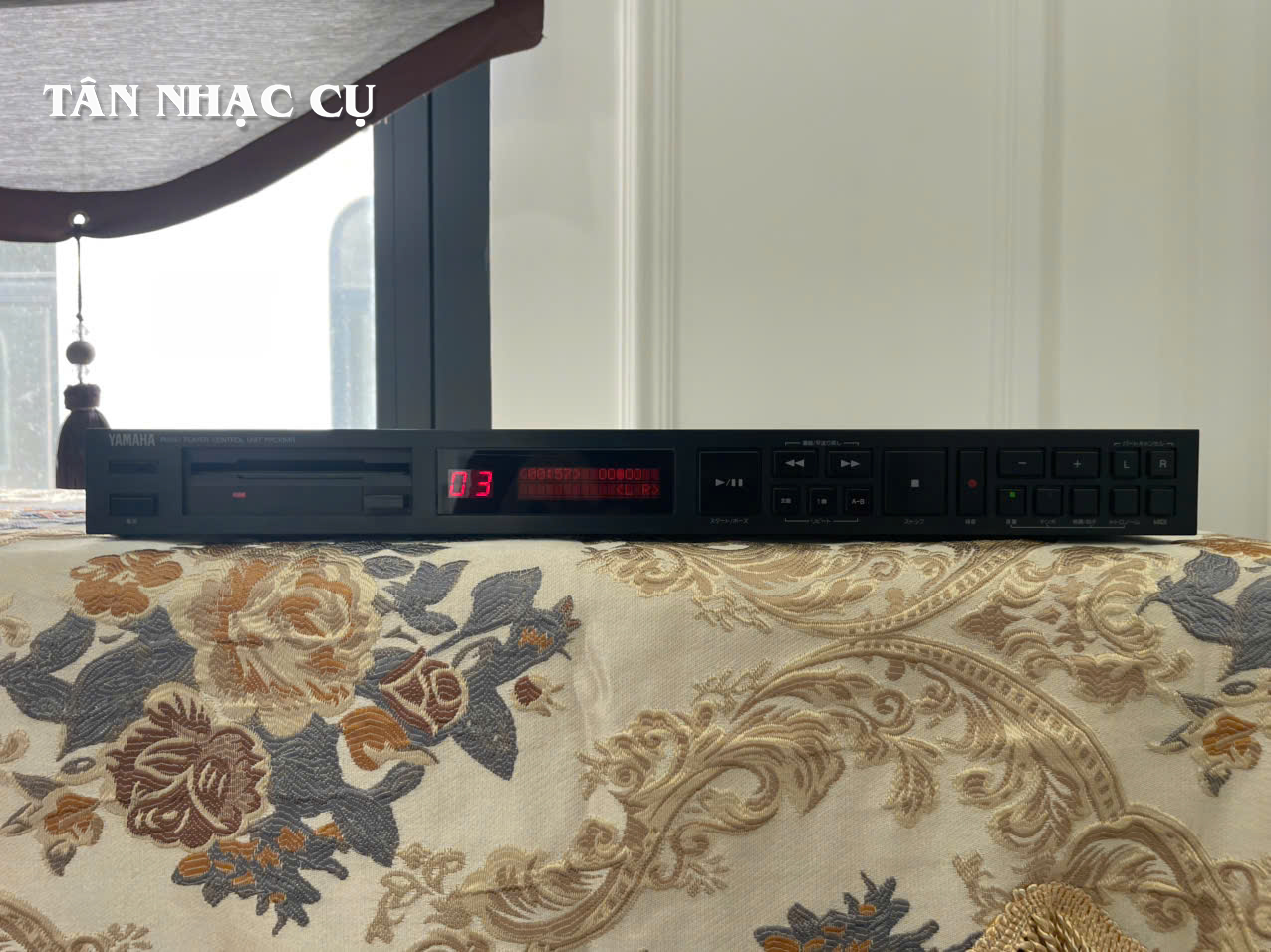 Đàn Piano Cơ Upright Yamaha WX5 AWnC Auto Play