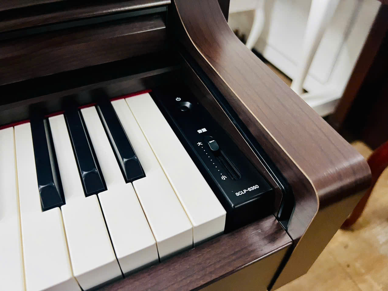 Đàn Piano Điện Yamaha CLP635