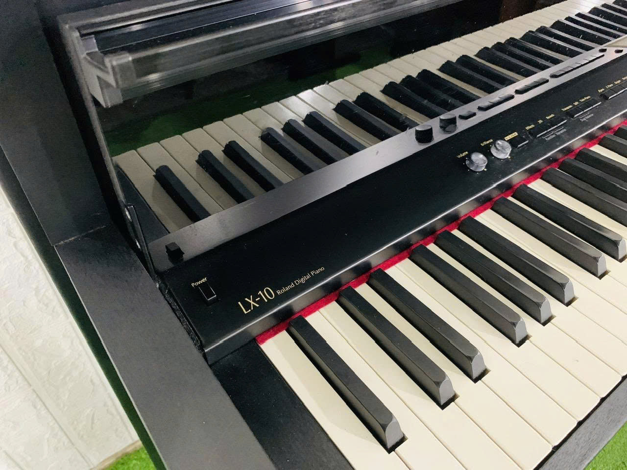 Đàn Piano Điện Roland LX10