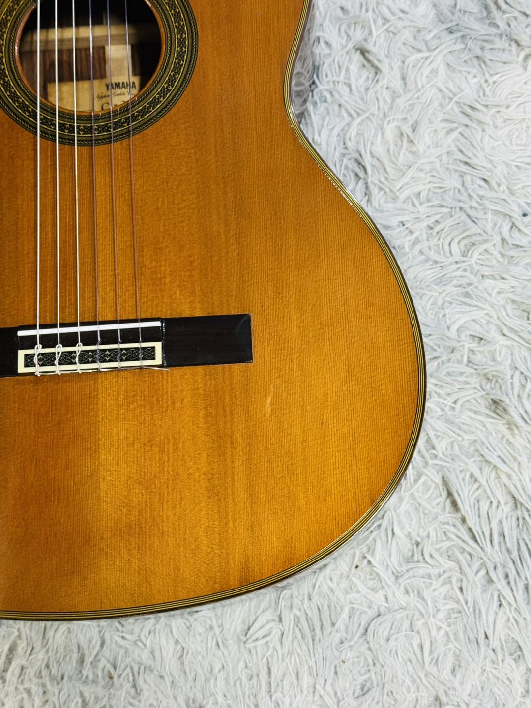 Đàn Guitar Classic Yamaha C300