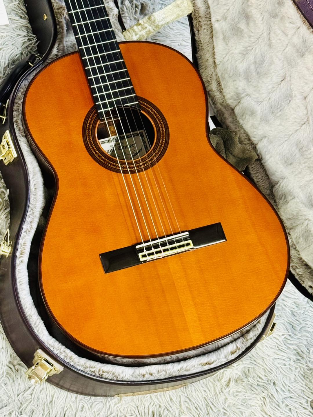 Đàn Guitar Classic Yamaha GC60