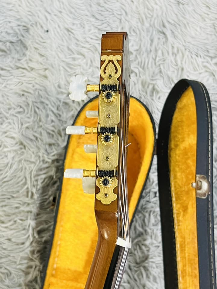Yamaha C400