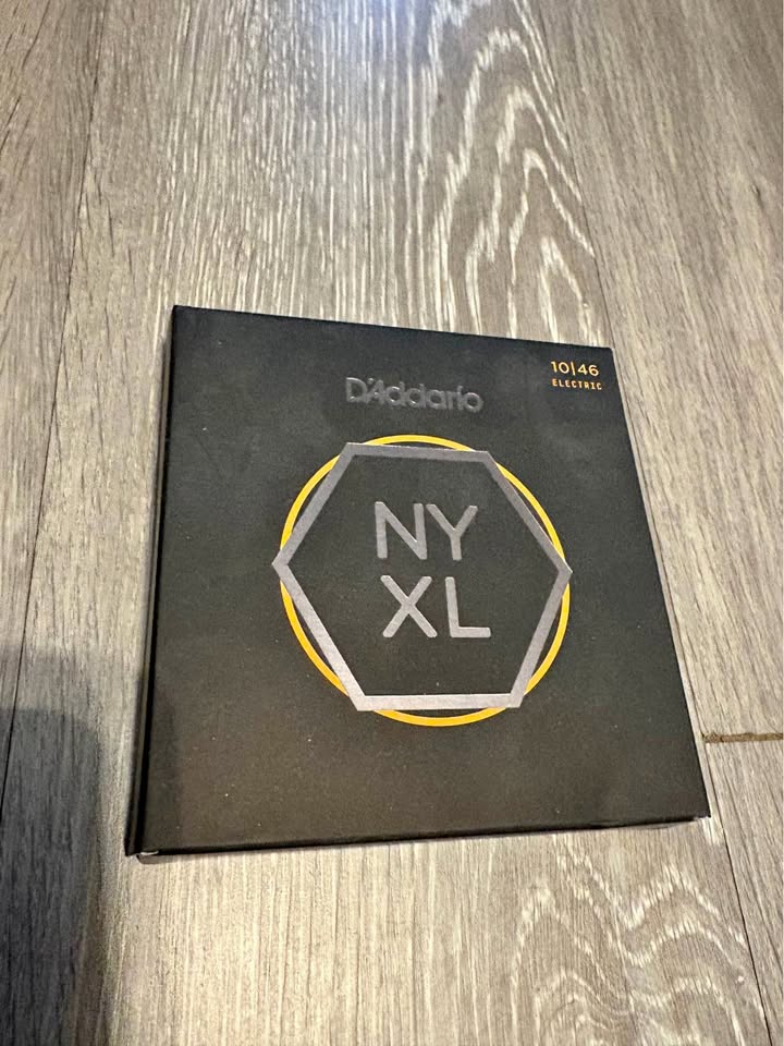 Dây Đàn Guitar Điện D'Addario NYXL1046 10-46