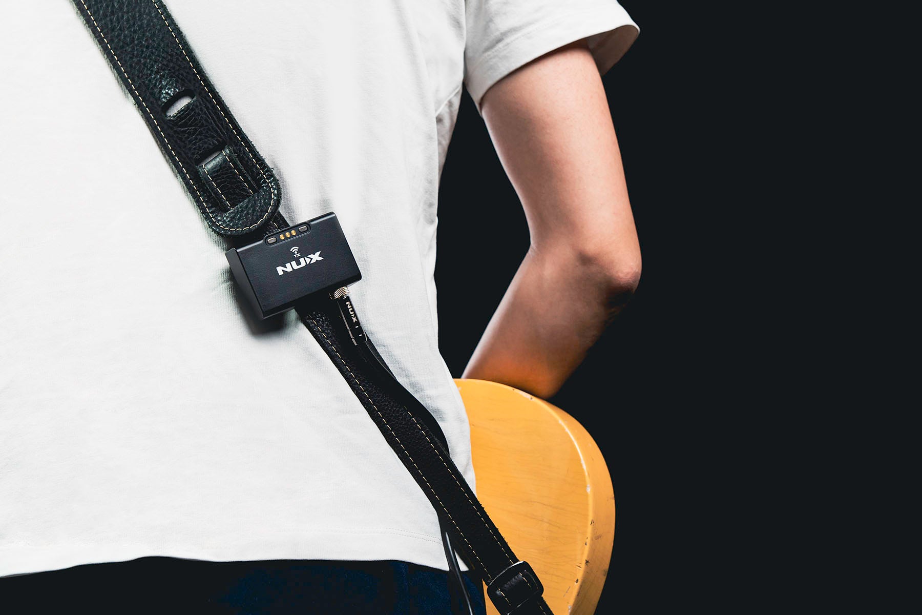 Bộ Thu Phát Tín Hiệu Không Dây Instrument Wireless System Nux B8