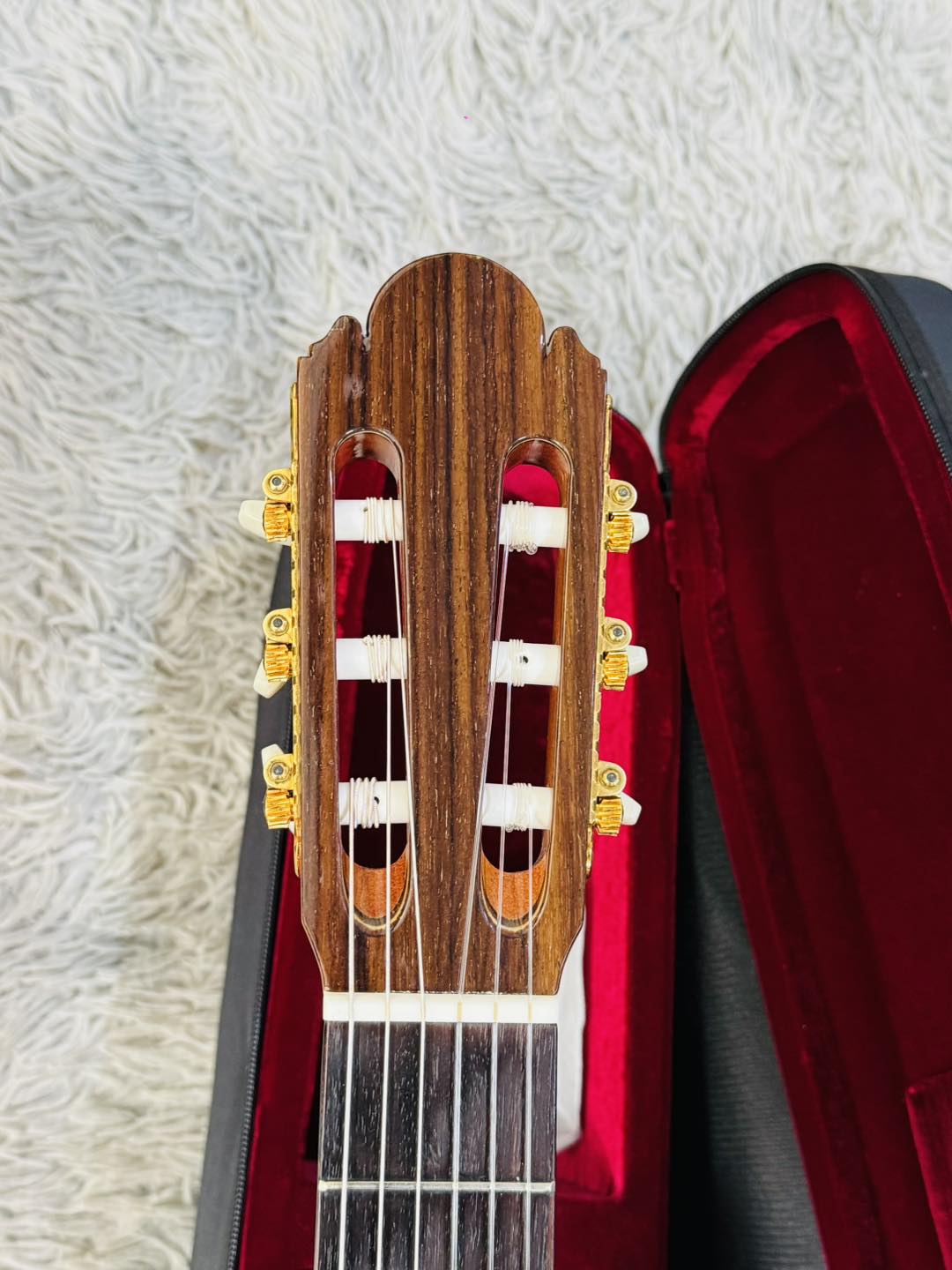 Đàn Guitar Classic Kodaira AST100L S