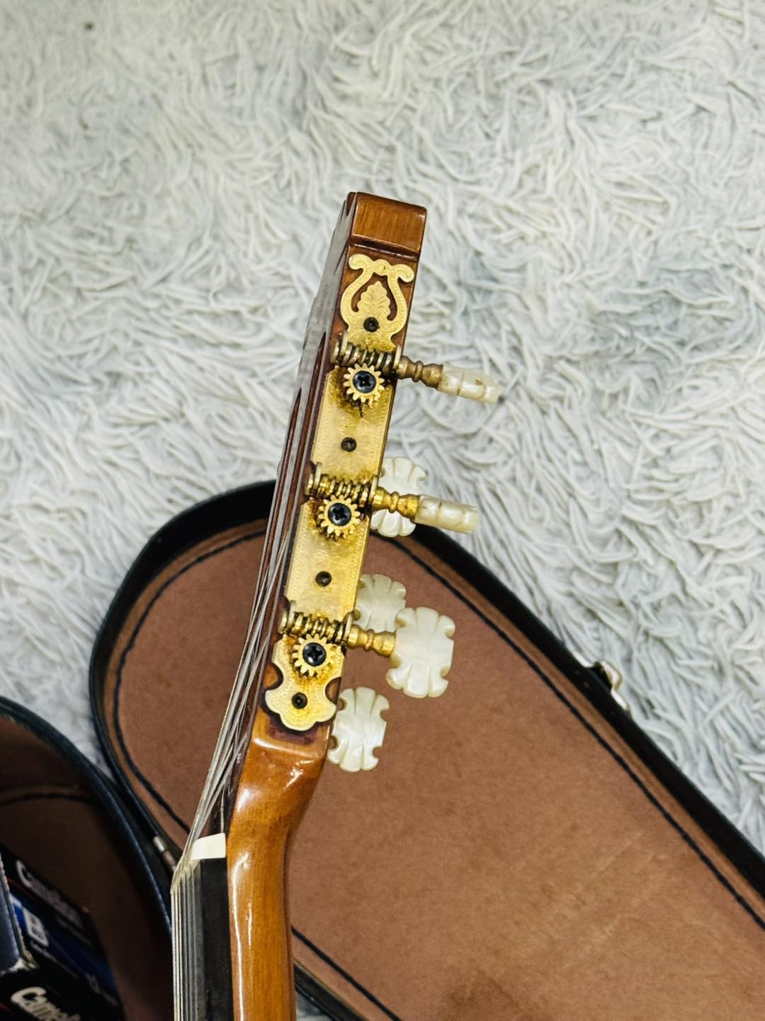 Đàn Guitar Classic Yamaha C 250