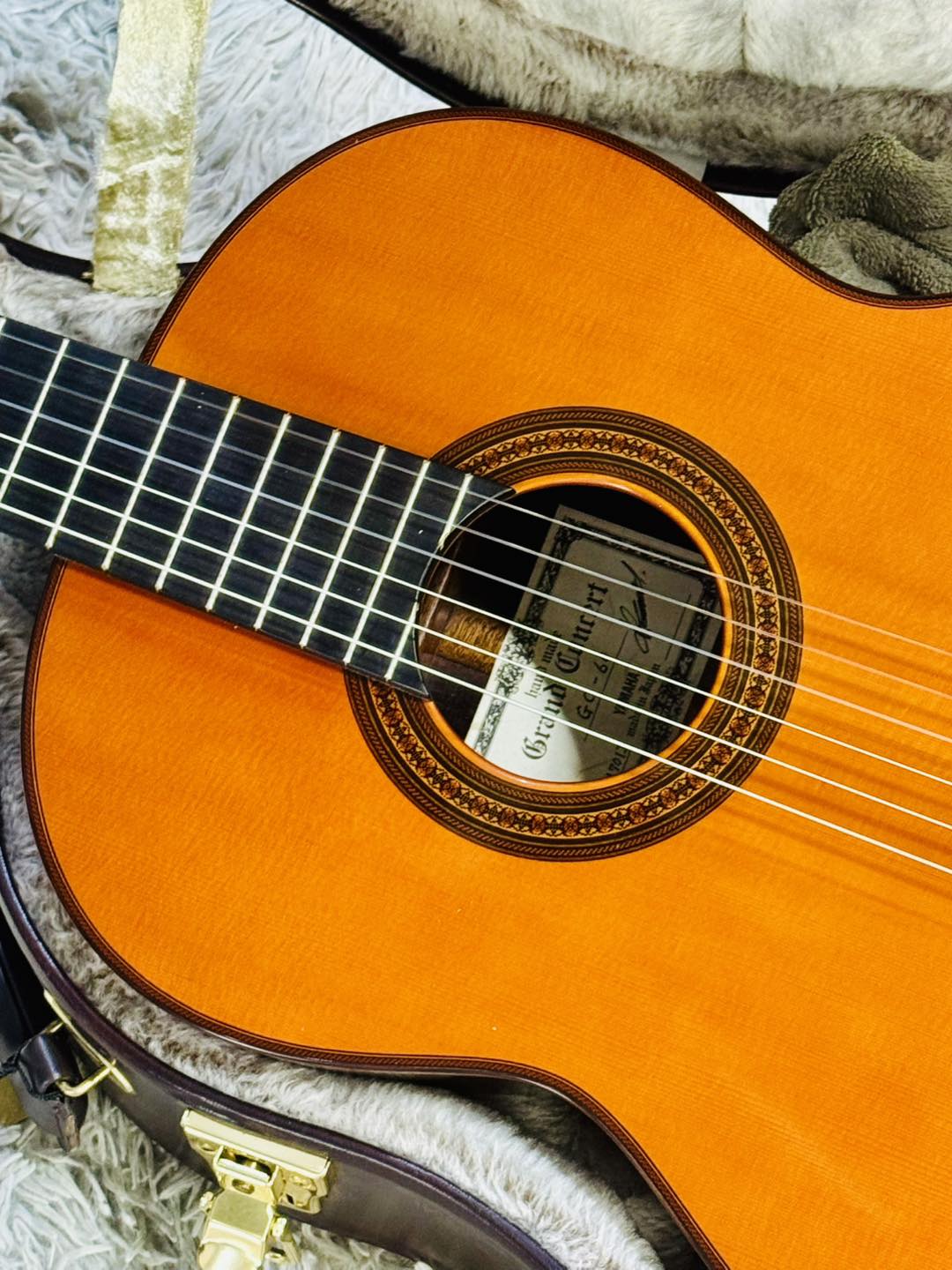 Đàn Guitar Classic Yamaha GC60