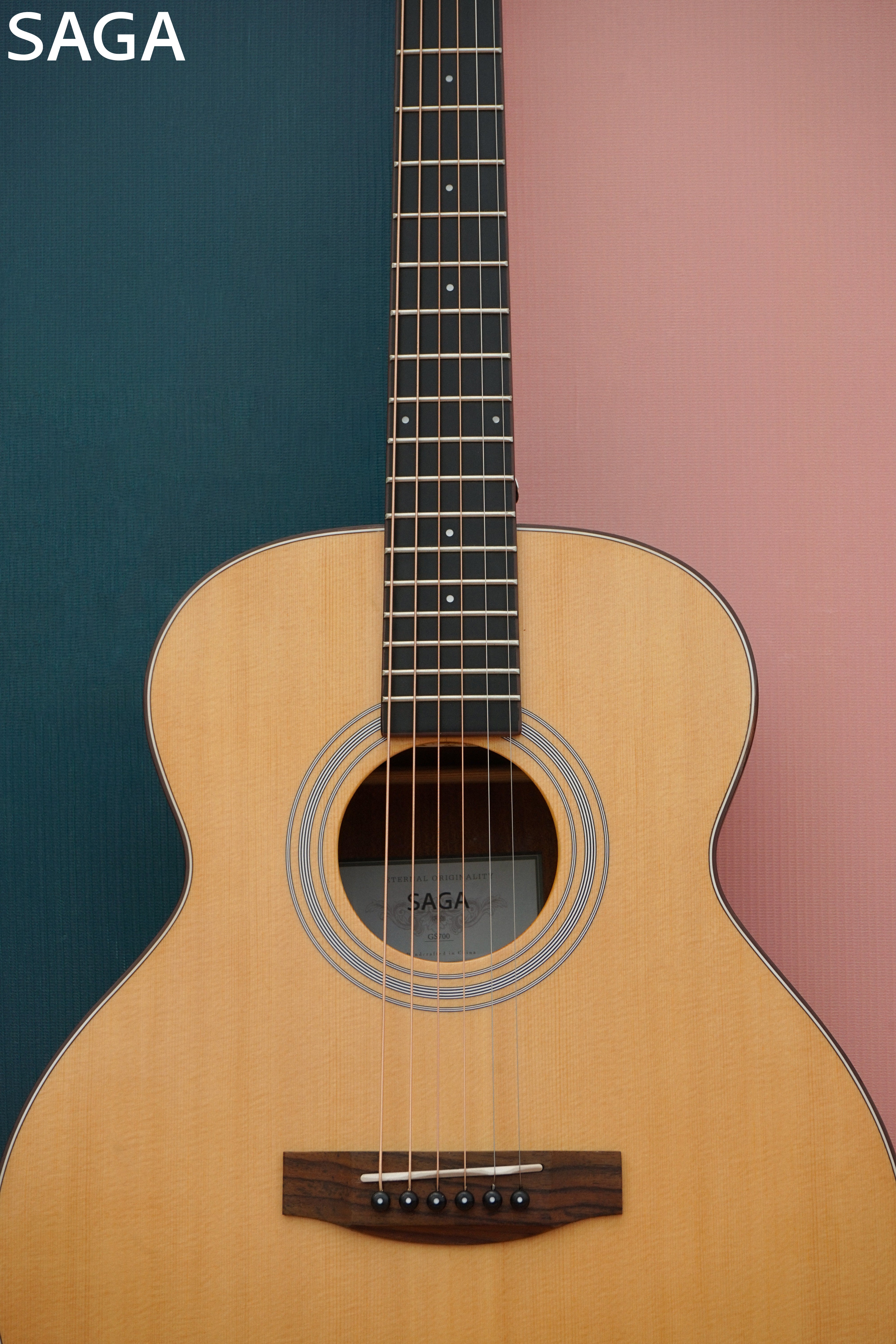 Đàn Guitar Acoustic Saga GS700, Natural wBag