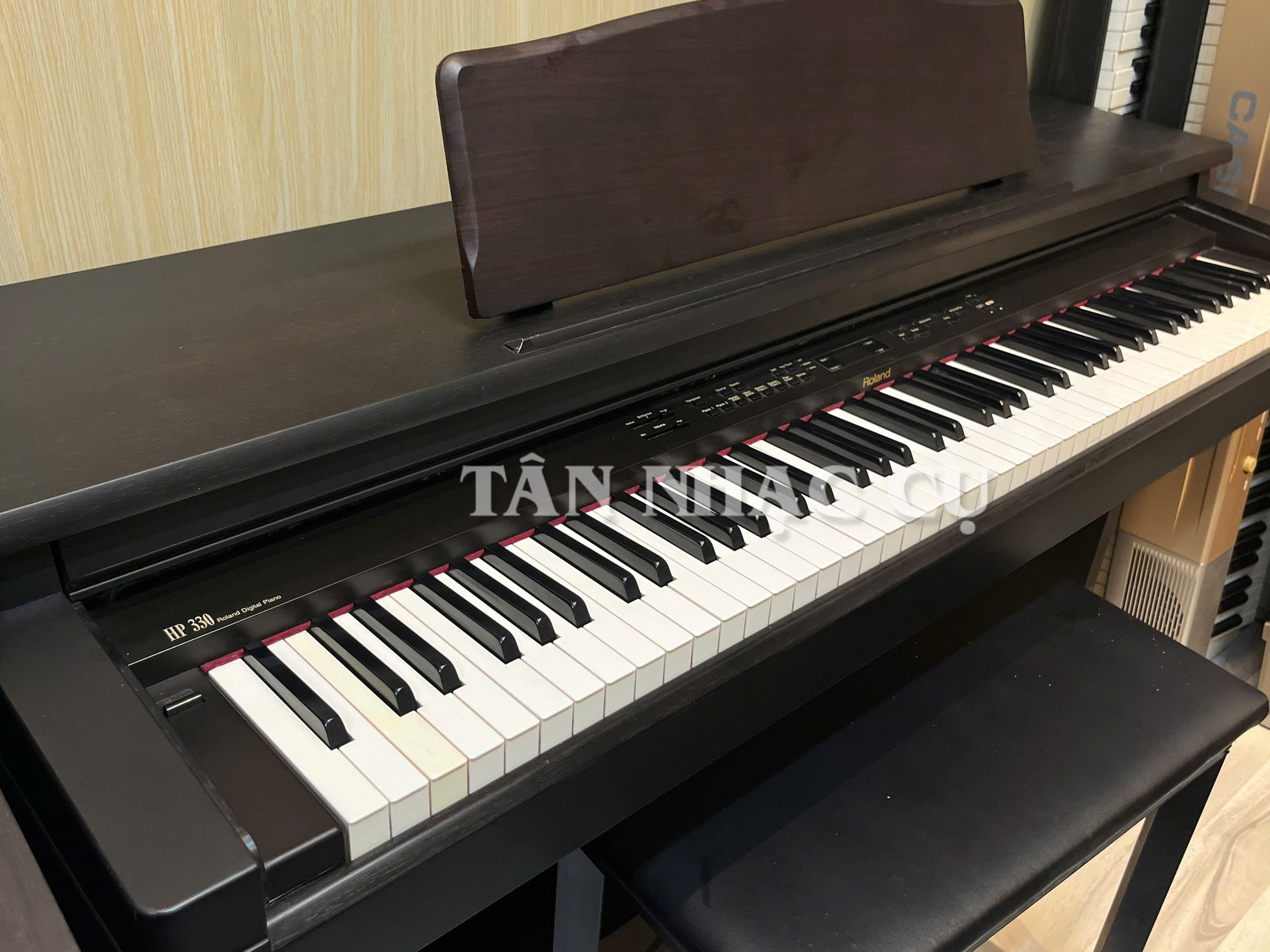 Đàn Piano Điện Roland HP330