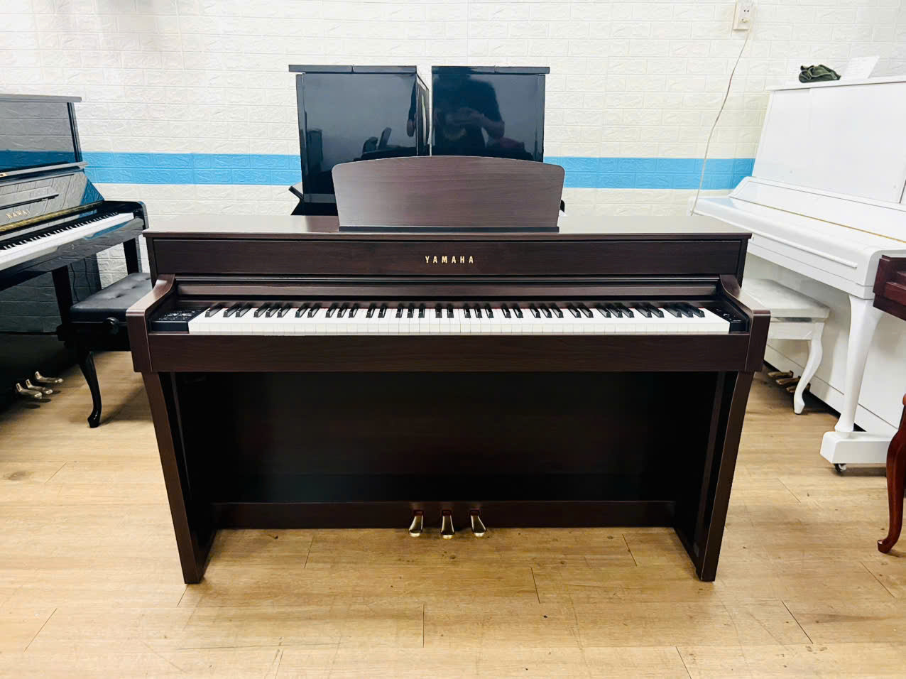 Đàn Piano Điện Yamaha CLP635