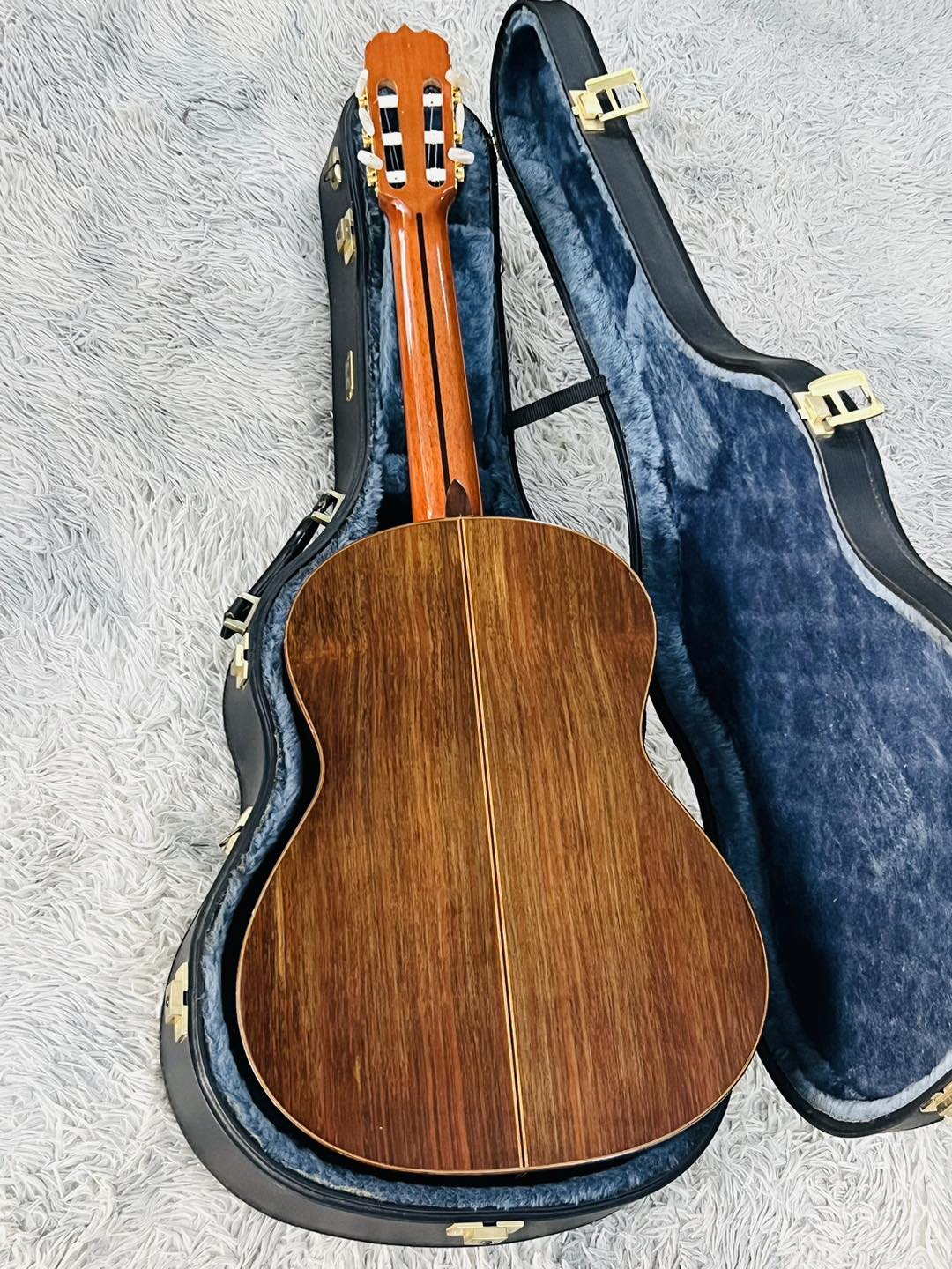 Đàn Guitar Classic Matsuoka M200