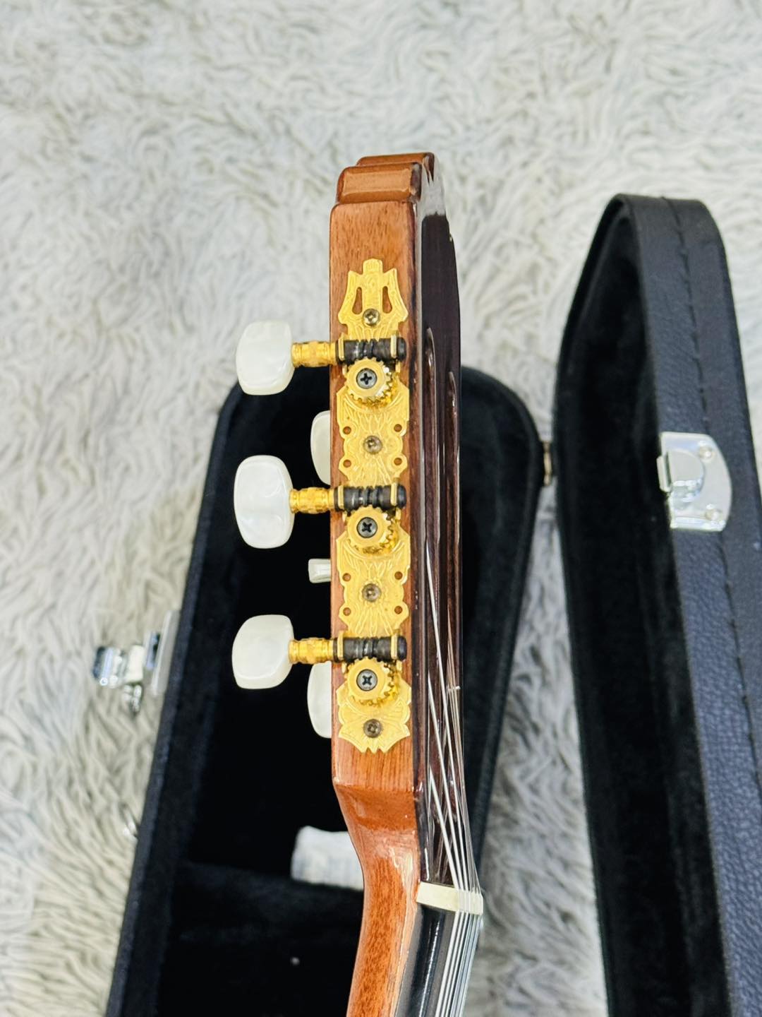 Đàn Guitar Classic Matsuoka MS55