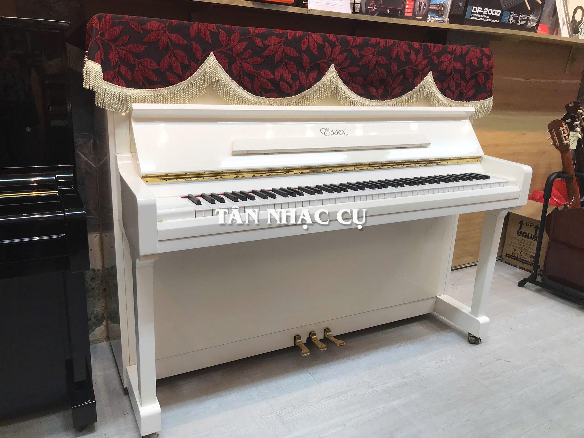 Đàn Piano Cơ Upright Essex EUP123E, Polish White