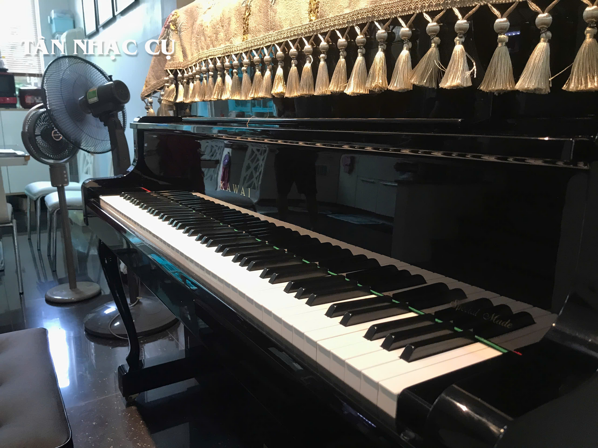 Đàn Piano Cơ Upright Kawai DS80