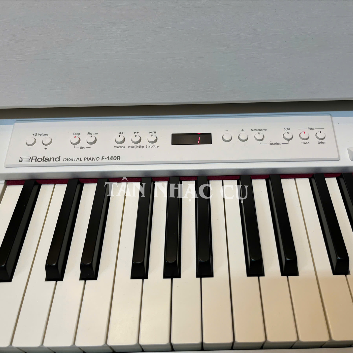 Đàn Piano Điện Roland F140 