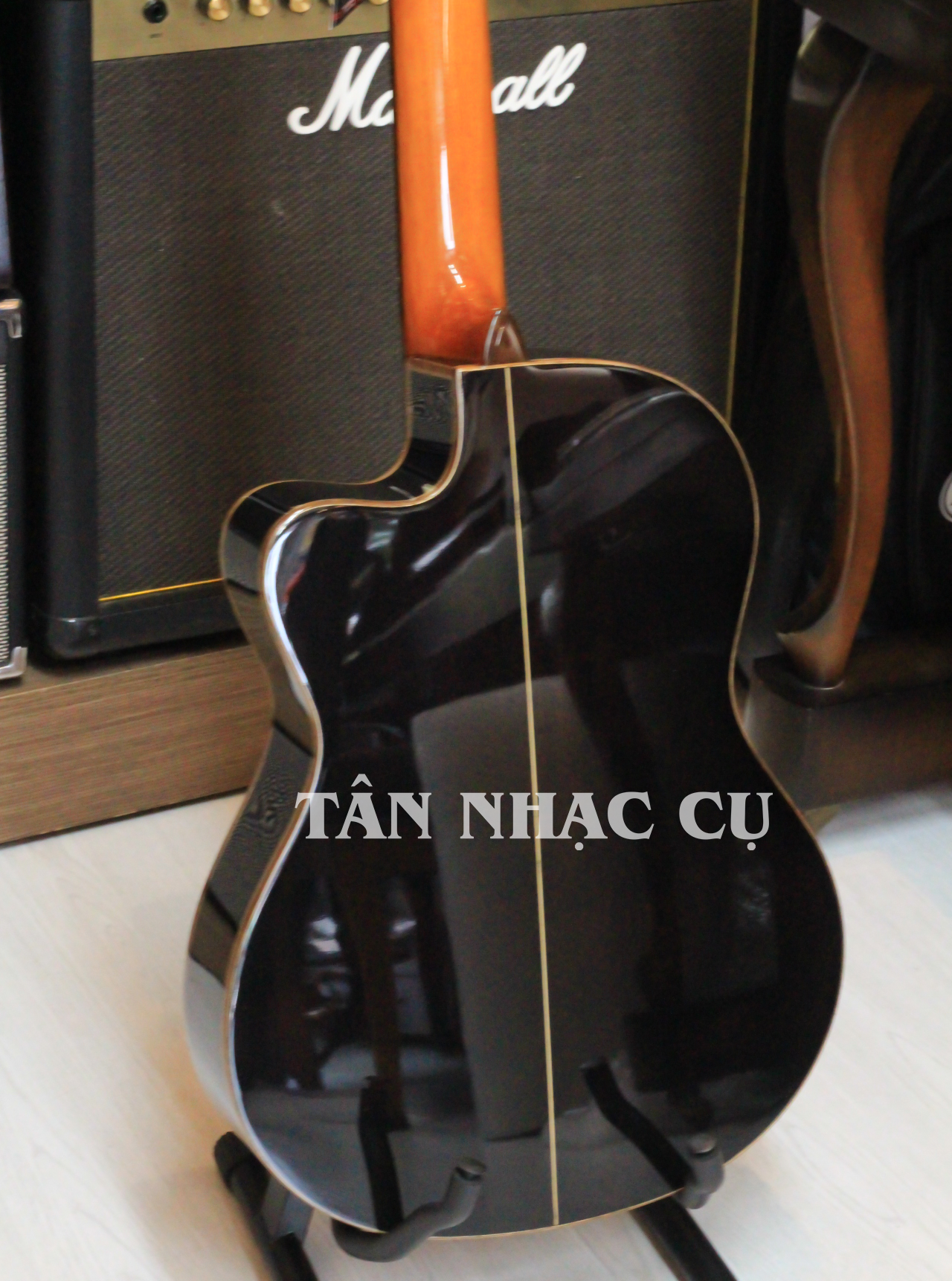 Đàn Guitar Classic Admira Virtuoso ECT-F