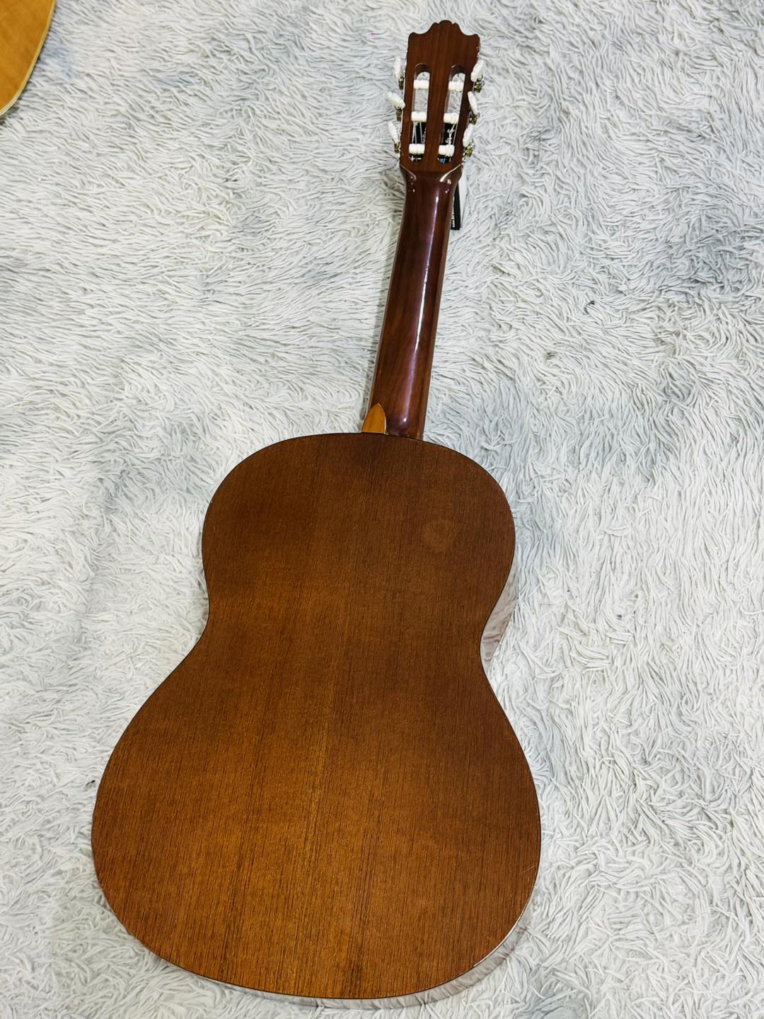 Đàn Guitar Classic Yamaha C180
