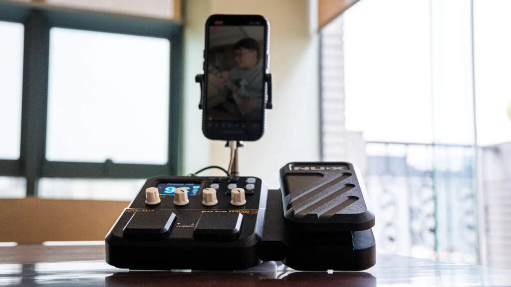 Pedal Guitar Nux MG101