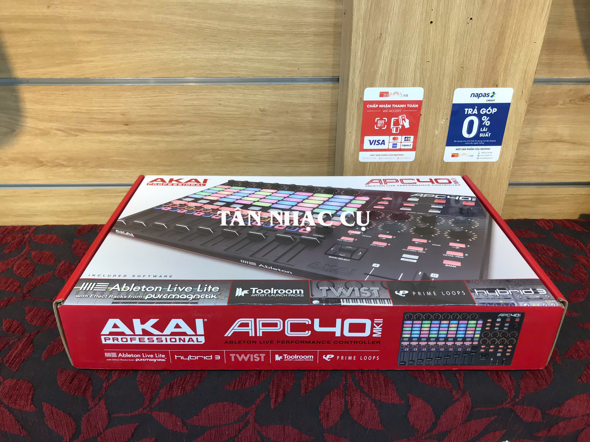 MIDI Pad Controller Akai APC40 MKII