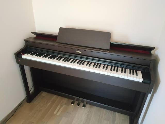 Casio AP470 Black