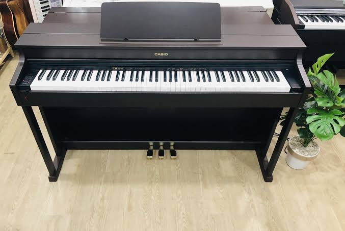 Casio AP470 Black