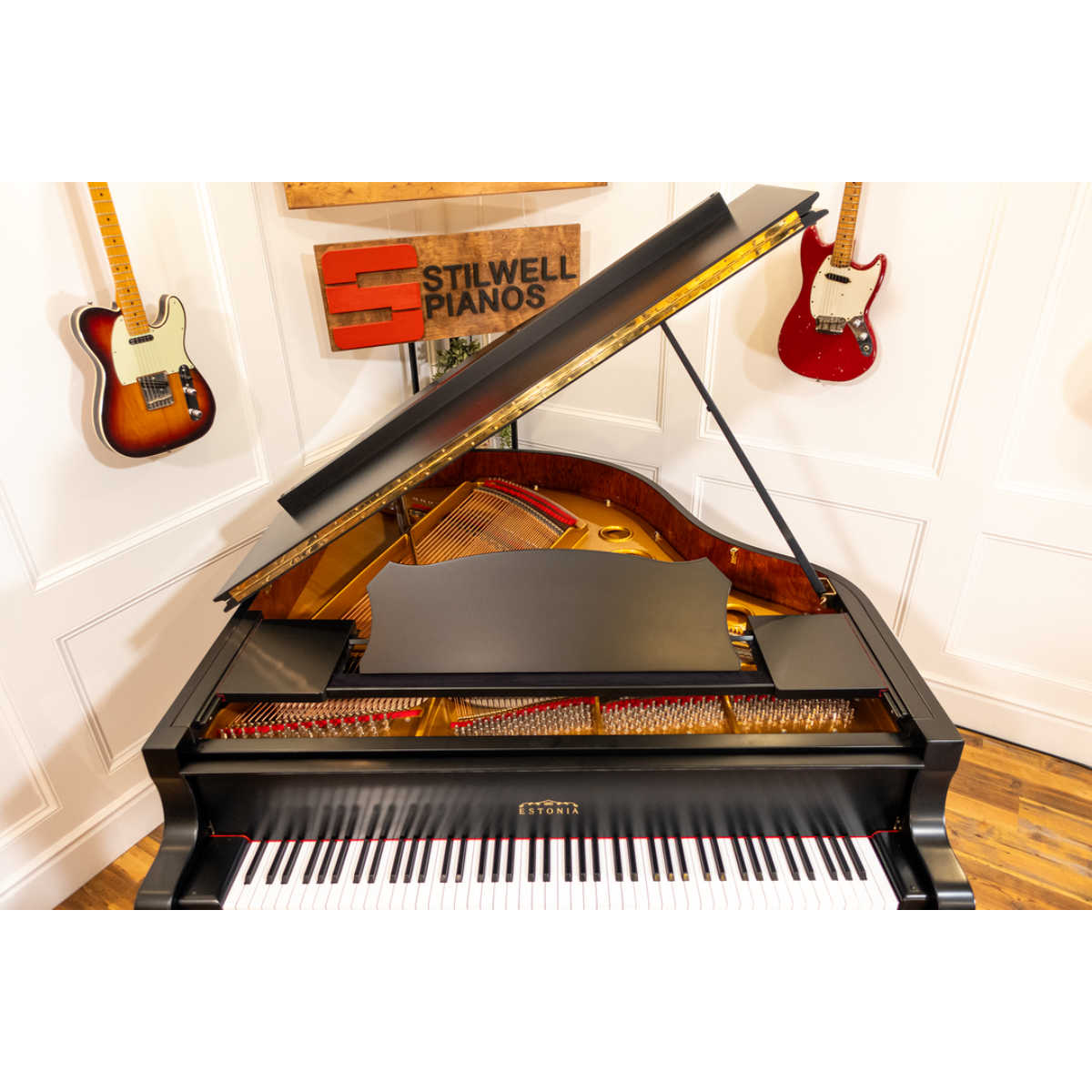 Đàn Grand Piano Estonia Model 168