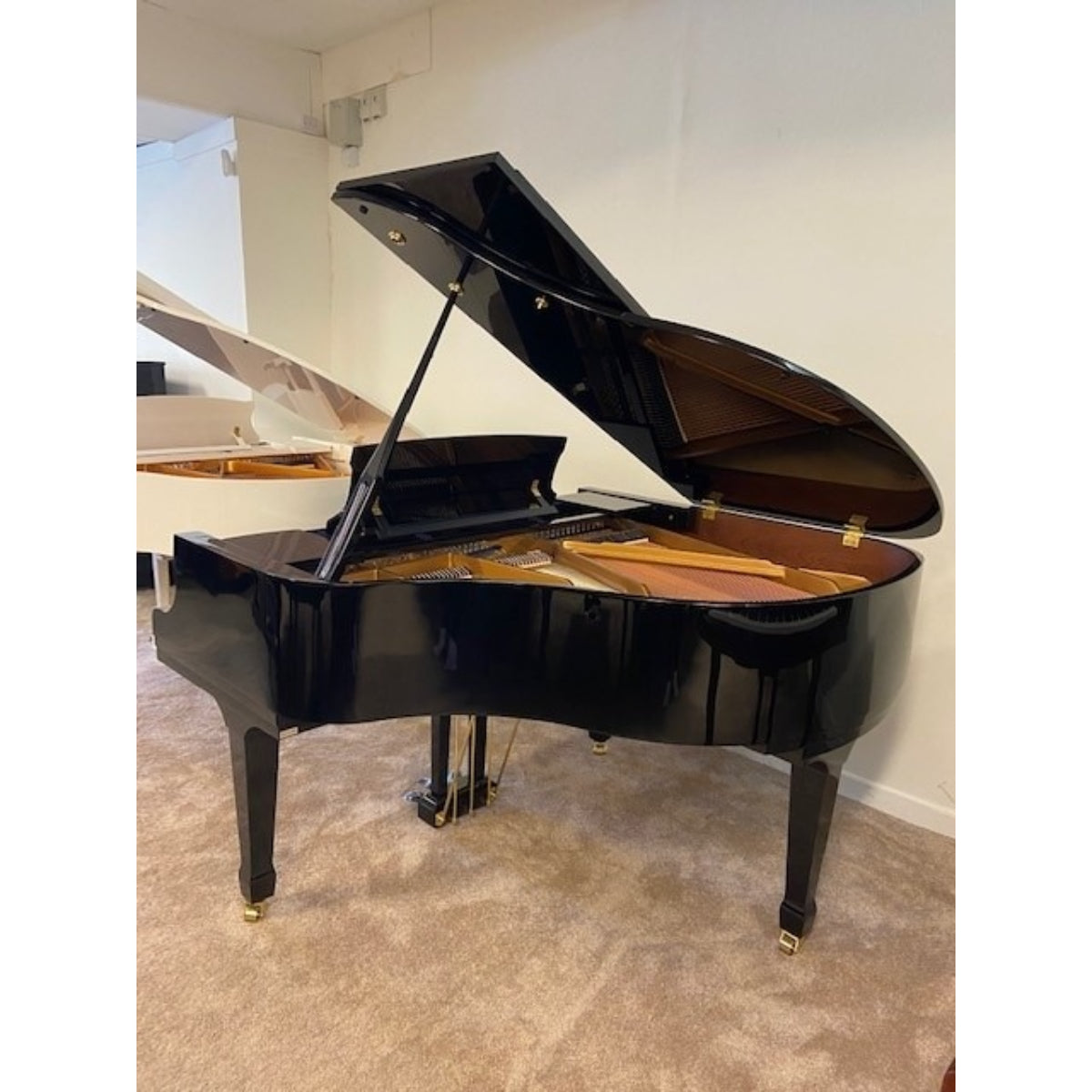 Đàn Grand Piano Ritmüller RS150