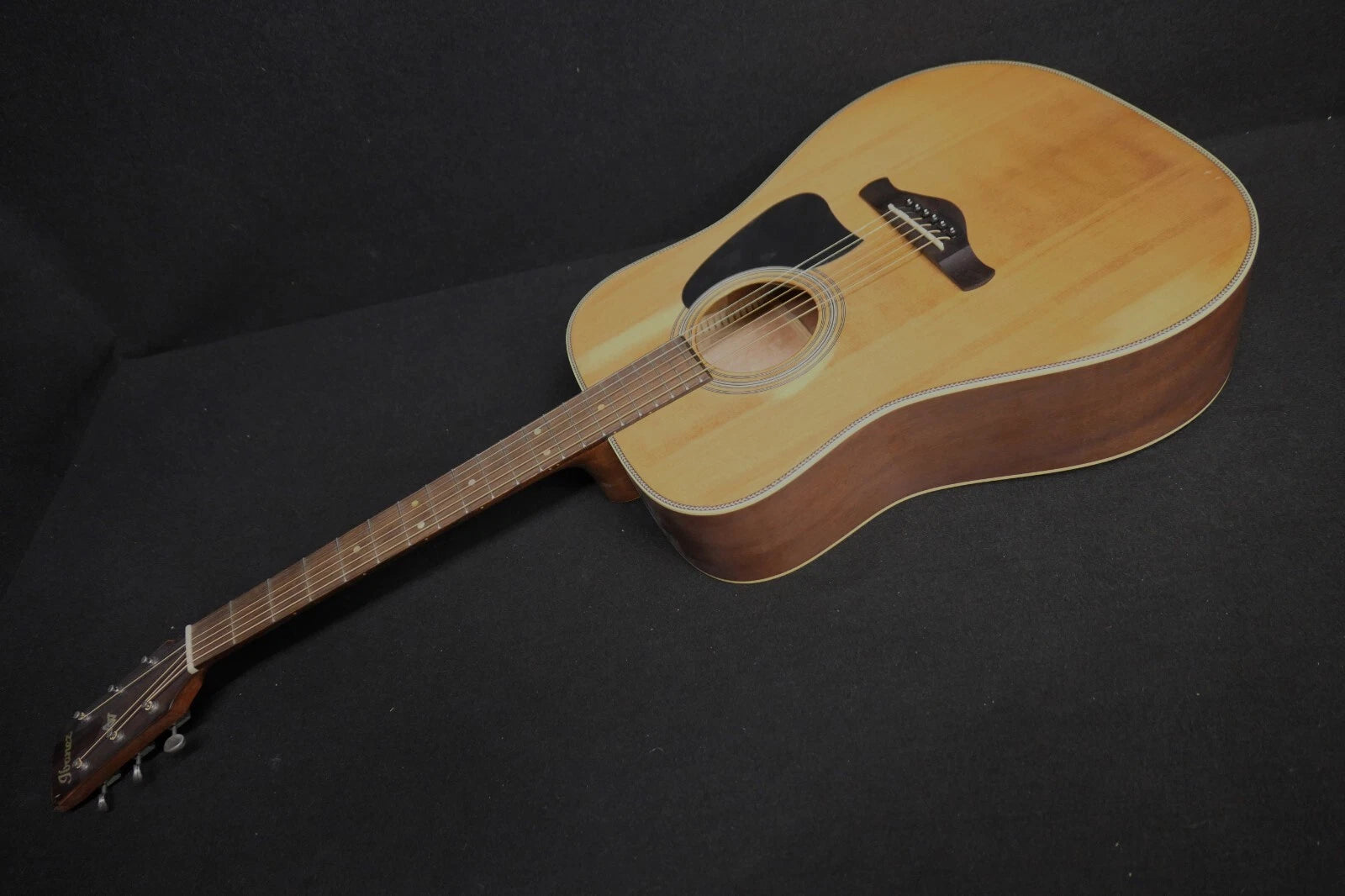 Đàn Guitar Acoustic Ibanez Artwood Vintage AVD11 Thermo Aged 