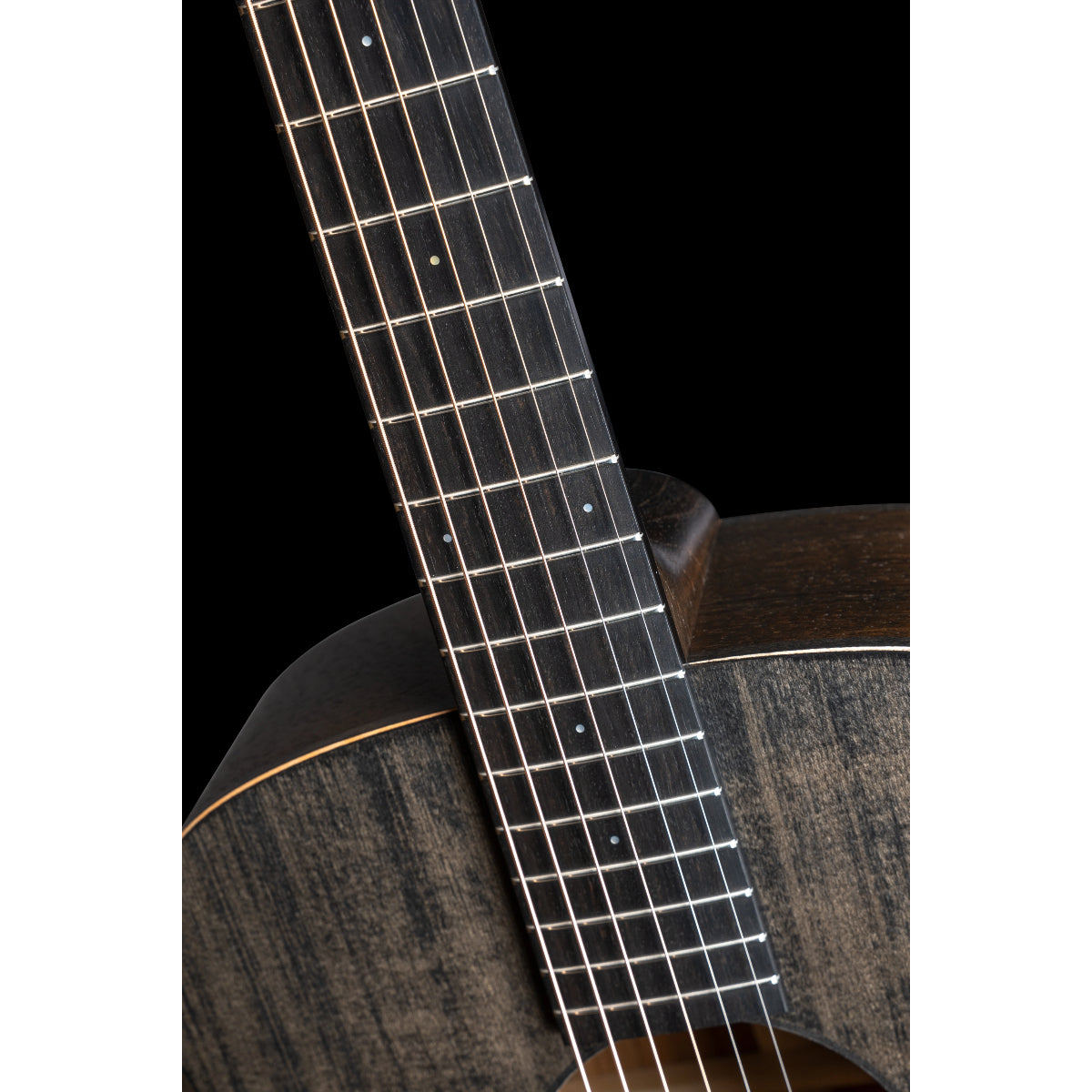 Đàn Guitar Acoustic Lakewood Black Sheep P Natural