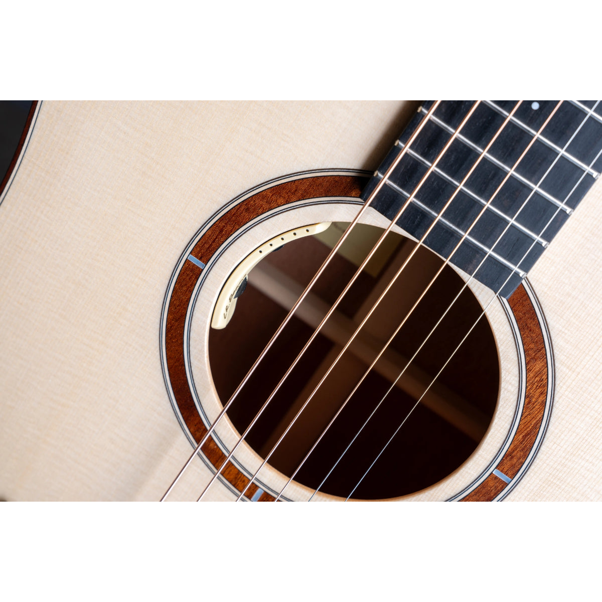 Đàn Guitar Acoustic Lakewood D14 P Natural