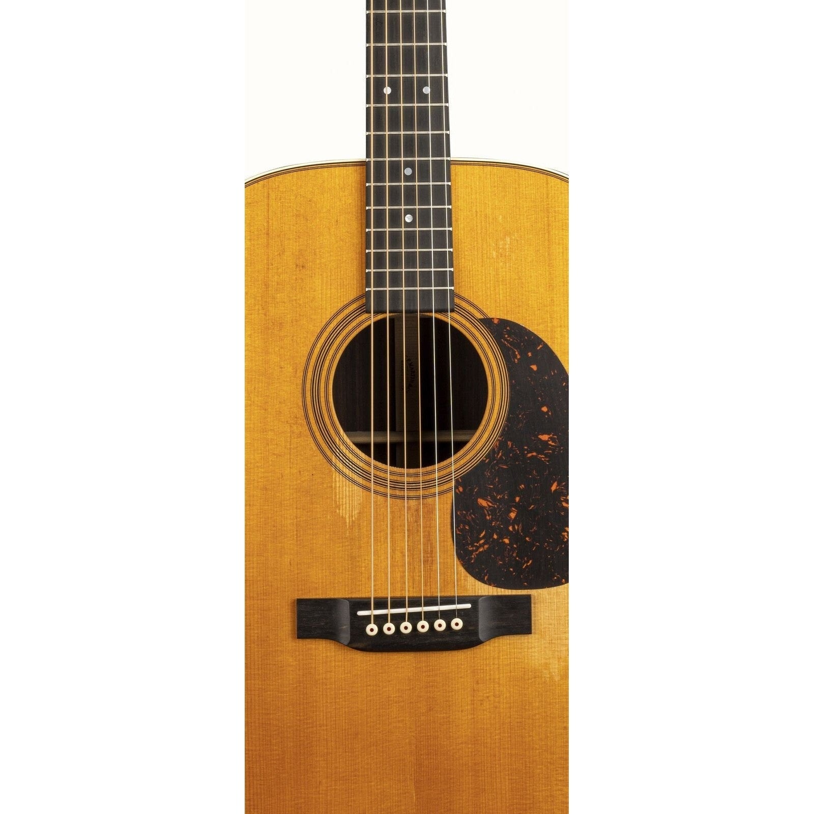 Đàn Guitar Acoustic Martin D-28 StreetLegend, Standard Series