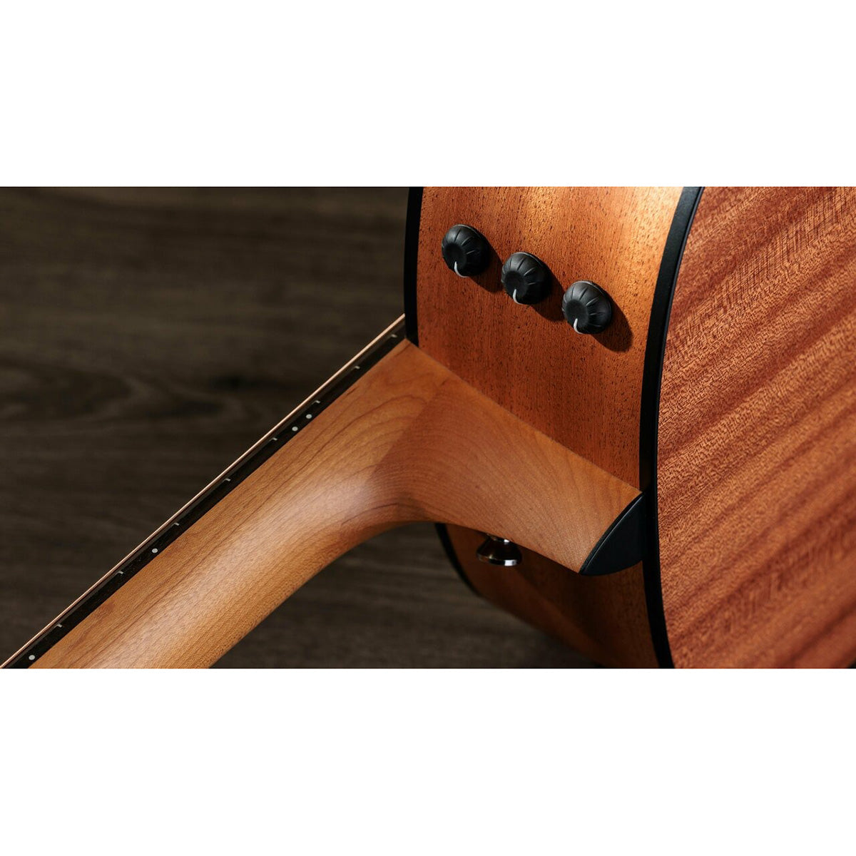 Đàn Guitar Acoustic Taylor 117E