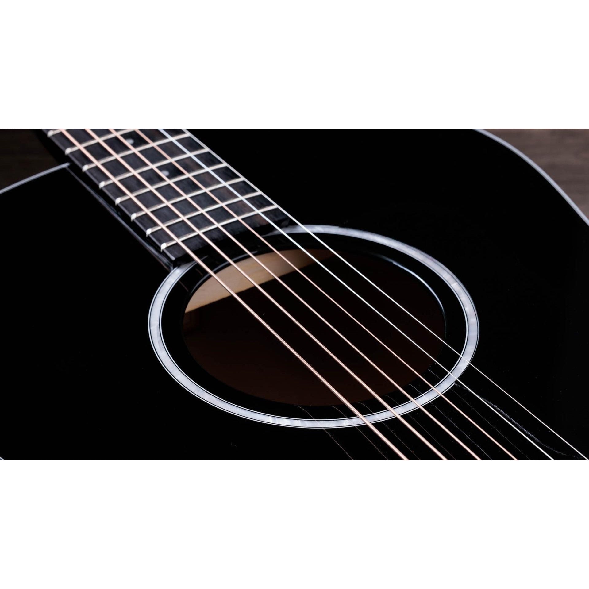 Đàn Guitar Acoustic Taylor 217e-BLK Plus