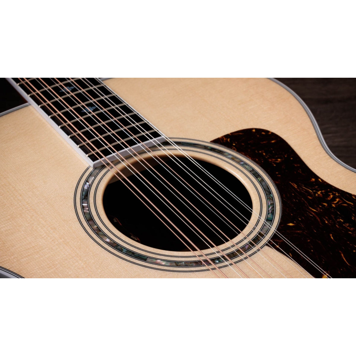 Đàn Guitar Acoustic Taylor 855e Legacy