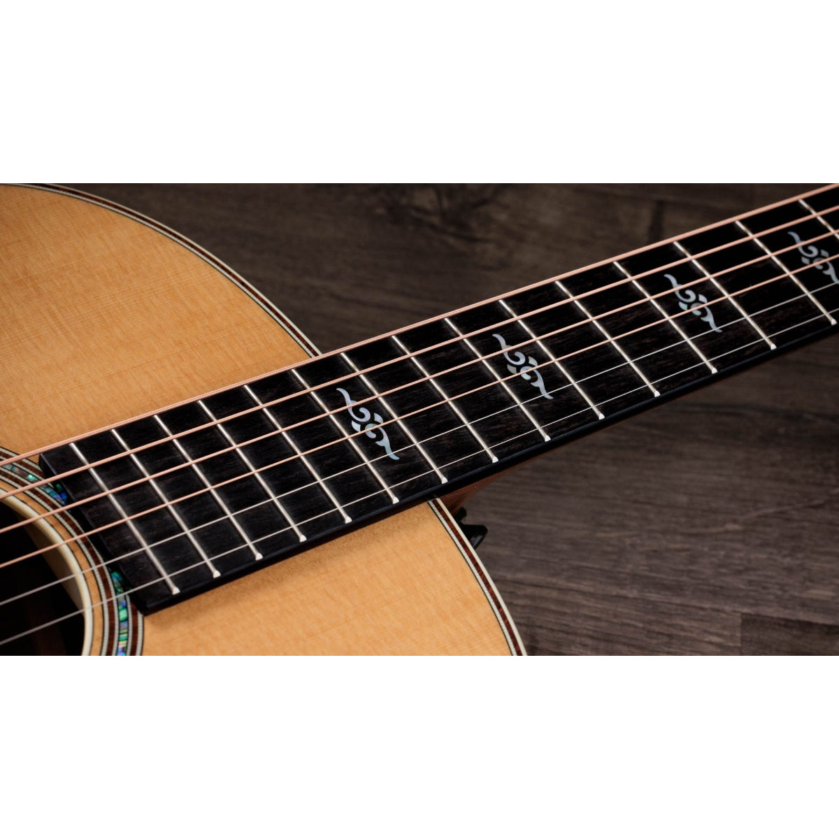 Đàn Guitar Acoustic Taylor Gold Label 814e,Natural